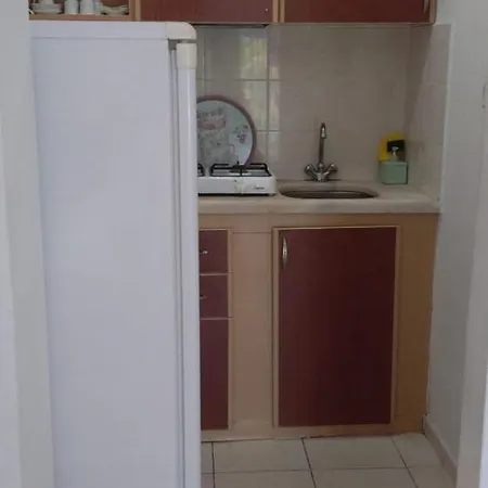 Vacation Flat Near Beaches On Avsa Island Apartman *